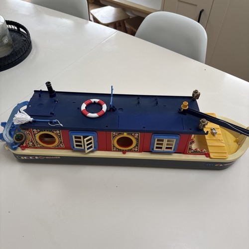 Sylvanian families waterside - families,