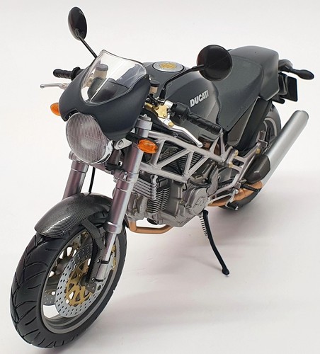 Minichamps scale - 1/12,