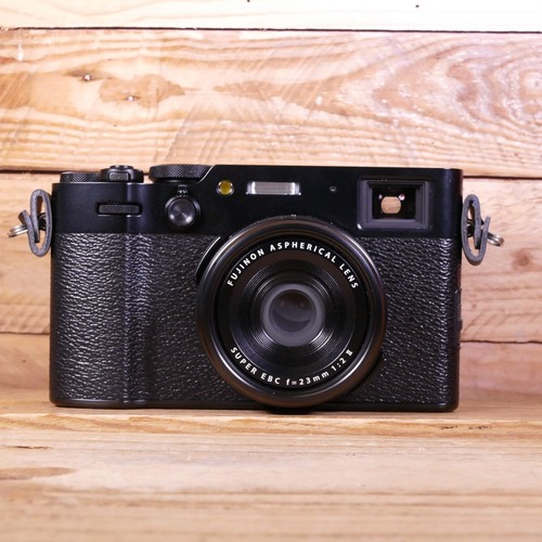 Used fuji x100vi black digital - used,