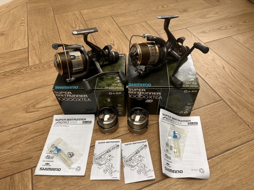 Two shimano super - shimano, aero