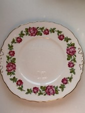 Royal Vale Pink Roses Cake