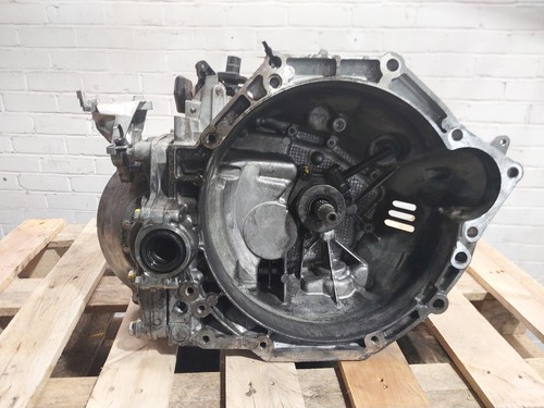 Gearbox vauxhall vivaro - gearbox,