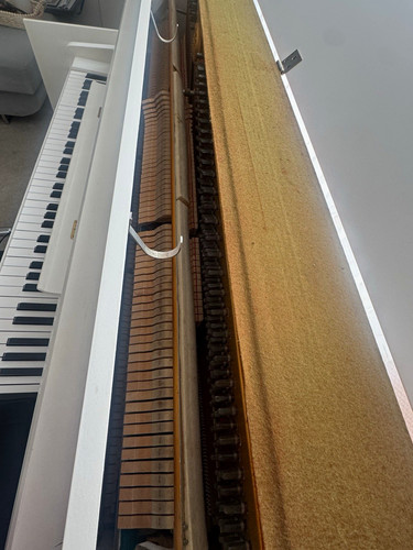 Yamaha upright piano key - upright, 88-key