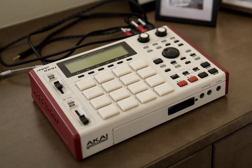 Akai mpc 1000 digital - mpc,