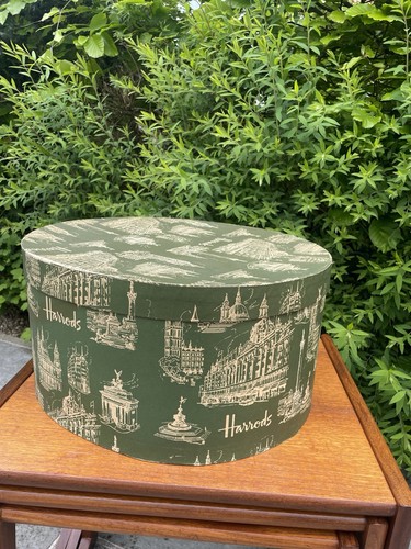 Harrods vintage 1950s - 1950s, oval