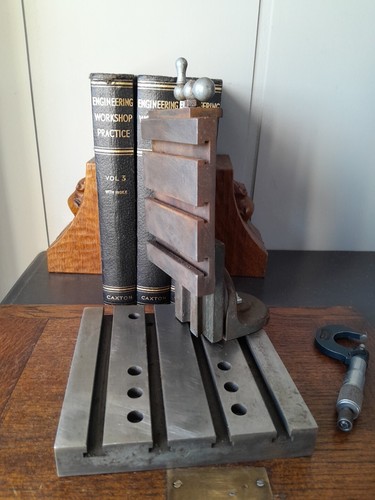 Vertical milling slide - ,