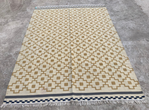 Vintage traditional handmade - traditional,