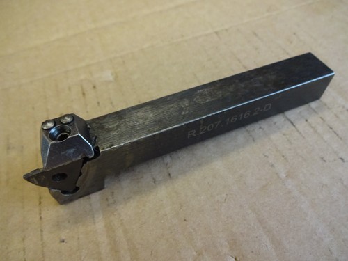 Lathe parting grooving tool