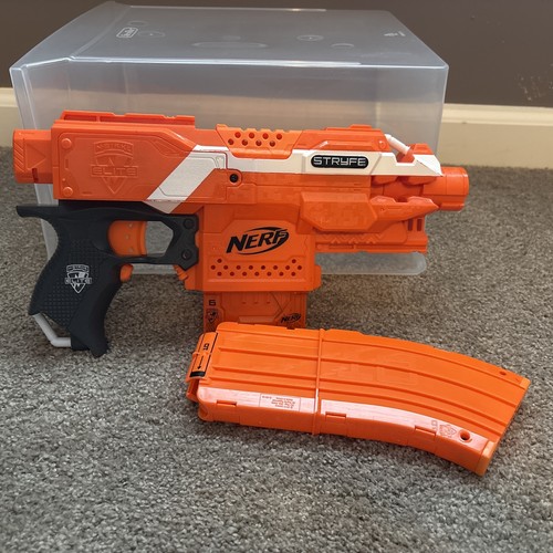 Nerf stryfe dart gun - dart,