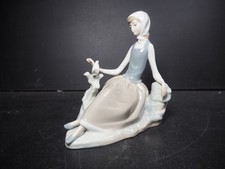 Lladro Shepherdess With Dove