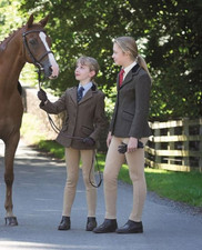 Teenage - ladies Uk 6 - 8. Sz