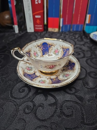 Paragon tea cup saucer - &, –