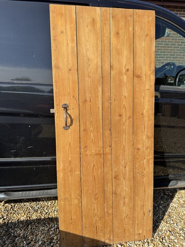 Traditional pine door - traditional,