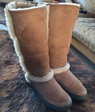 Ugg Sunburst Boots 5218 Uk 7 eu40 tall Chestnut brown suede snow ski solid sole