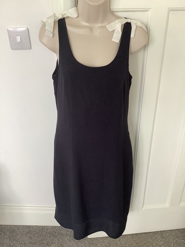 Mint velvet dress size - velvet, black