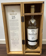 Macallan 25 Year Old Highland Scotch Whisky Single Malt Empty Bottle W/ Box 