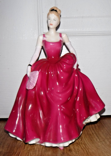 Rare royal doulton figurine - royal,
