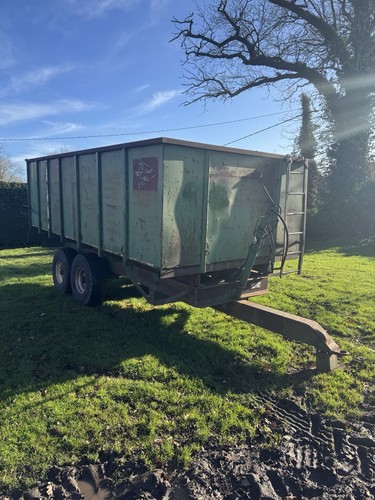 Farm tipping trailer - farm,