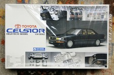 Gunze Sangyo High-Tech Toyota Celsior 1:24 *** Metal Multimedia Kit