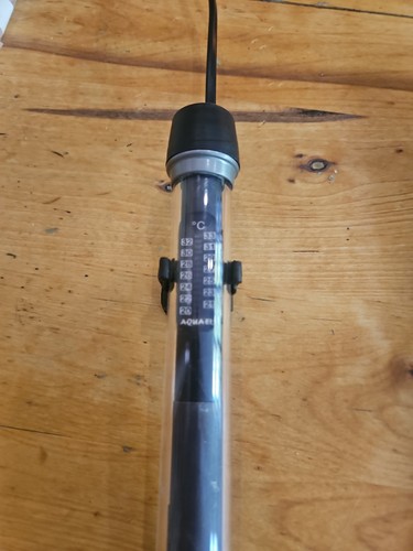 Aquael heater 25w