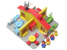 Lego Duplo Vintage Family Play House Playset Furniture People Bathroom Bedroom