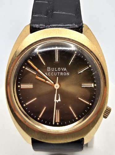 1976 brown dial bulova - 1976,