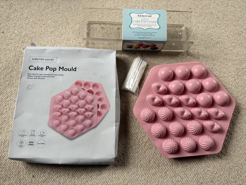 Cake pop silicone moulds - pop,