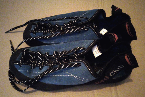 Red chili rock climbing shoes - red,