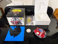 Speed Freaks Collectible Car