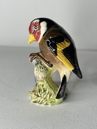 Vintage beswick bird goldfinch - vintage,
