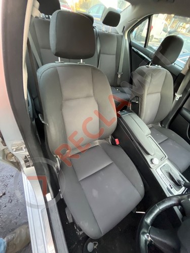 Mercedes class c220 mk3 w204 - mercedes,