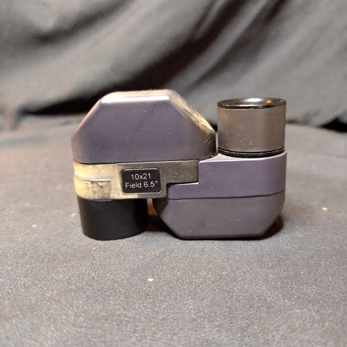 Rare docter 10x21 compact - rare,