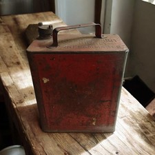 Vintage 1 Gallon Petrol Can