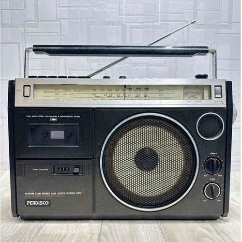 Hitachi trk 5240 boombox - hitachi, fm