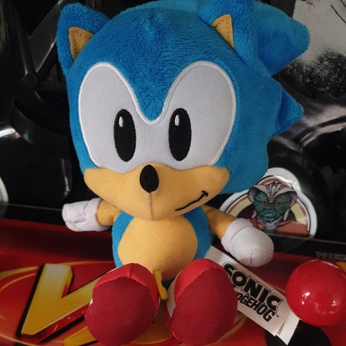 Sonic the hedgehog - :,