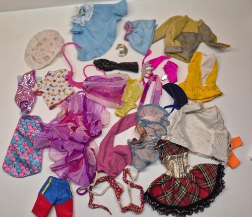 Barbie dolls clothes - , bundle