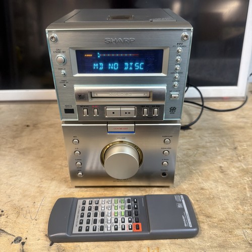Sharp mini hi fi stereo - ,