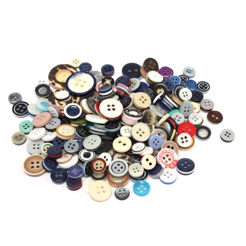 Plastic mixed buttons - mixed,