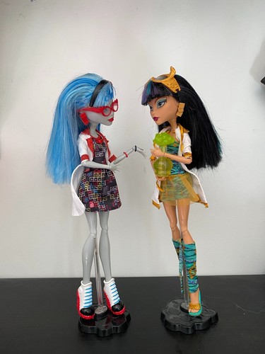 Monster high dolls ghoulia - high,