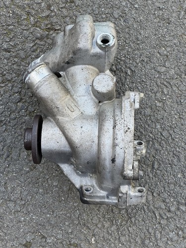 Mercedes r129 water pump - r129,