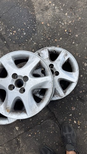 Toyota yaris corolla alloy - toyota,