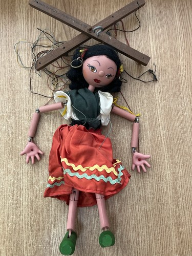 Vintage pelham puppet gypsy - pelham,