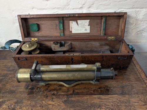 Antique e archbatt good - j,