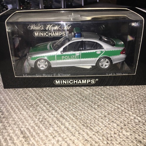Minichamps mercedes benz - benz, e
