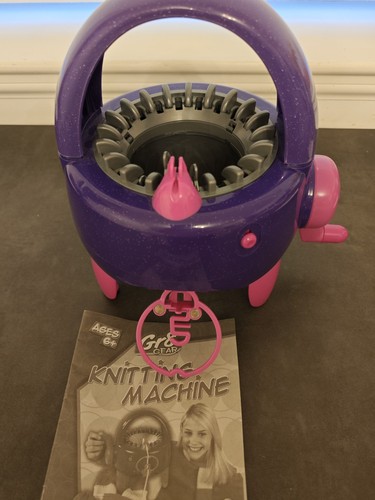 Circular knitting machine - knitting,