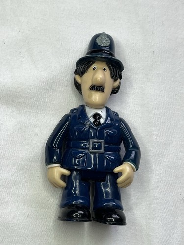Postman pat arthur selby - pat,