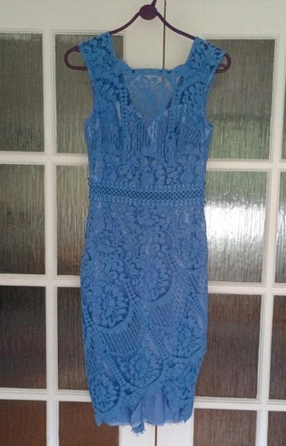Stunning lipsy vip lace dress - vip,