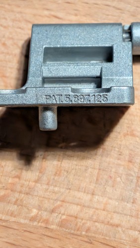 Laptop screen hinges left - laptop, &