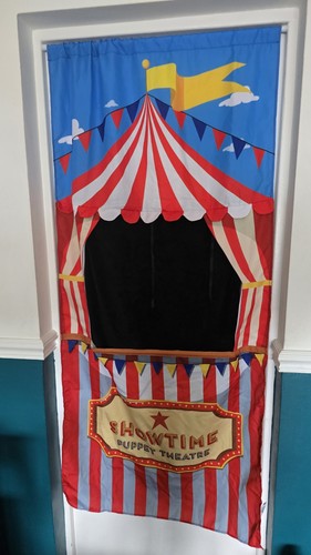 Pop play puppet - pop-up,