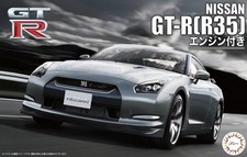 1:24 Scale Fujimi Nissan GTR R35 w/Engine Model Kit
